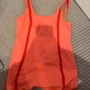 Lululemon tank top with built in bra